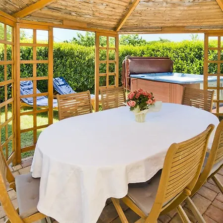 Villas Montrin Kastel Room photo
