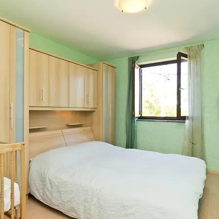 Villas Montrin Kastel Room photo