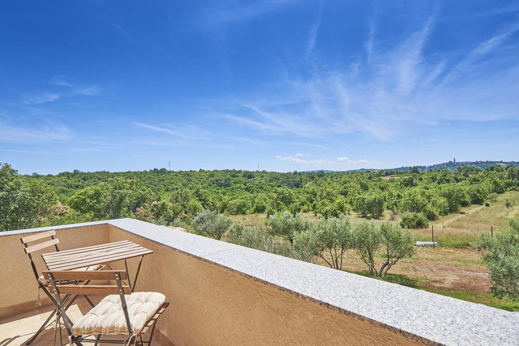 Vila Montrin Kastel